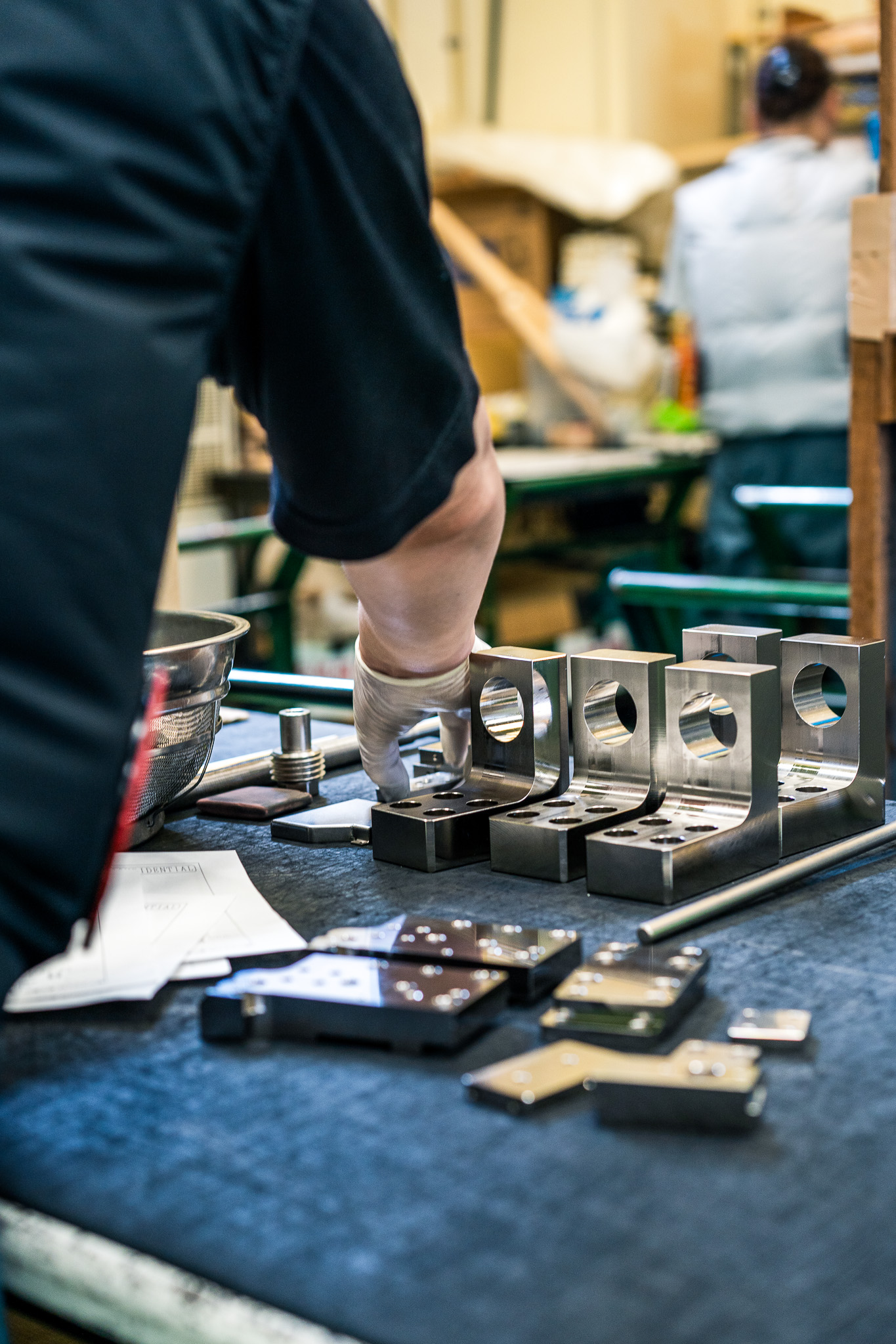 品質保証 - 東和理研の技術者